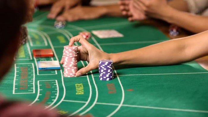 gấp thép trong baccarat